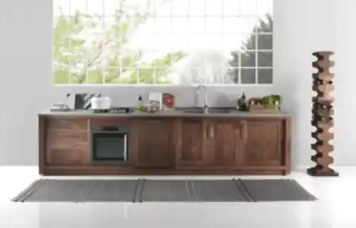 Кухня из массива дуба в итальянском стиле
