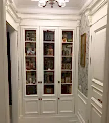 Шкаф встроенный из МДФ с эмалью